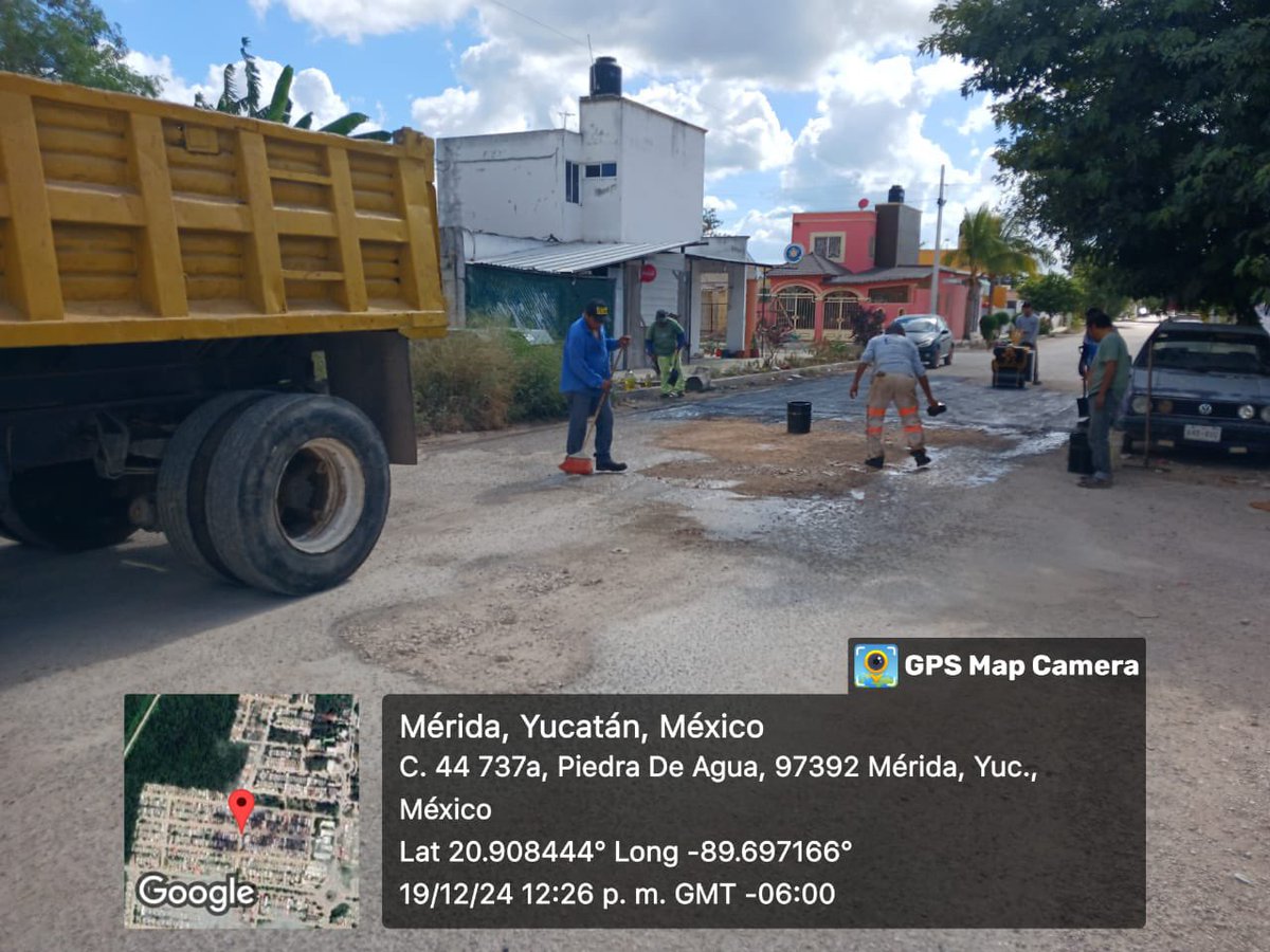 keniaWalldina's tweet photo. Seguimos con el Bacheo Permanente en #PiedraDeAgua 💧 https://t.co/u2BBkXCKbe
