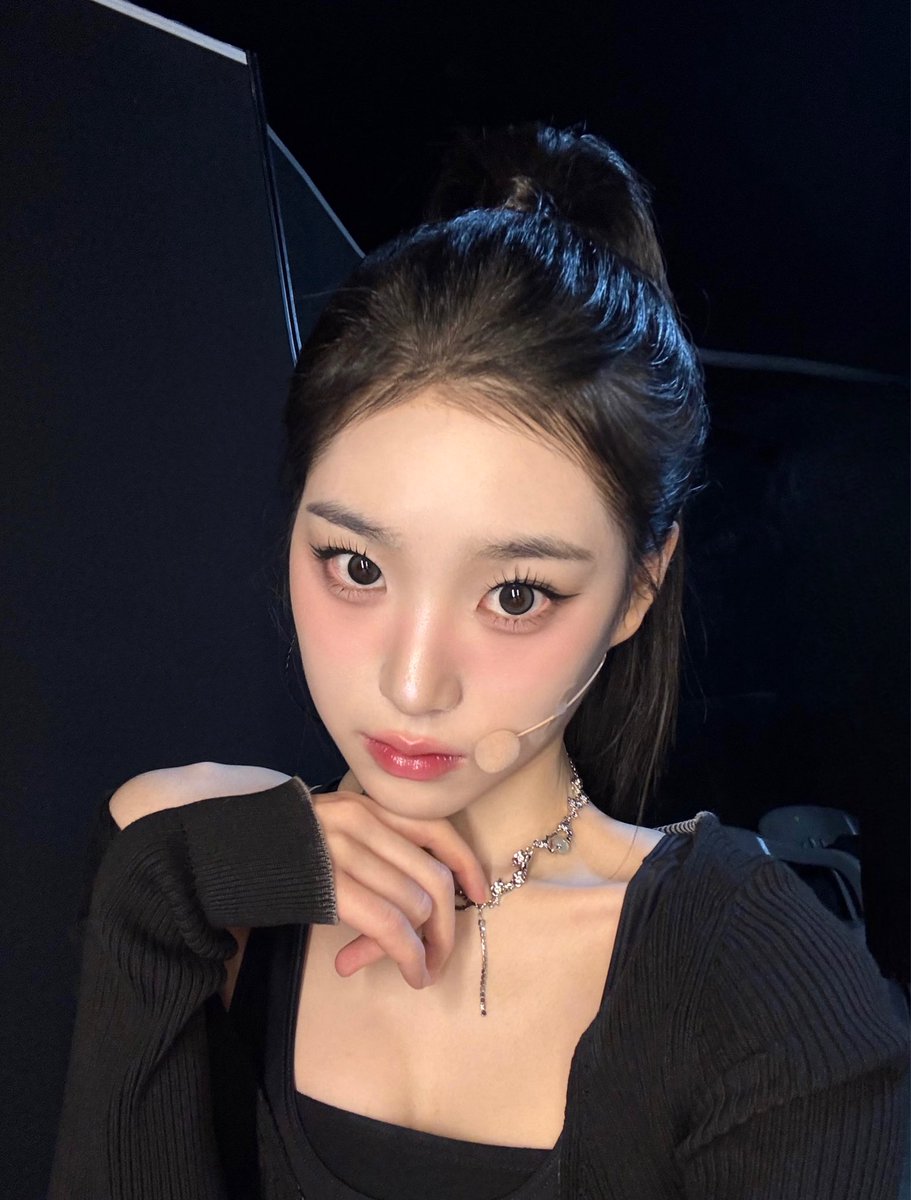 jiyeonsources's tweet photo. 💌 241219 — fromm update 🦢 https://t.co/3ToN4eA6qG