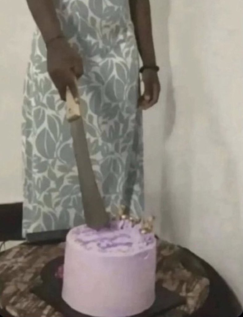 theOyiwodu's tweet photo. Still the birthday girl🥰 https://t.co/5oRNqdAwFZ