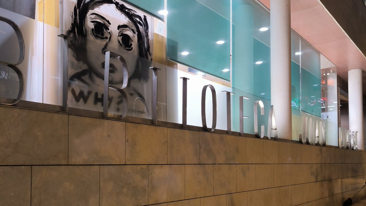 La Coordinadora d'Entitats del Carmel ha fet avui la seva trobada d'aniversaris. 

👉🏻 55 anys del Mercat del Carmel.
👉🏻 40 anys de Rumba Alborada. 
👉🏻 30 anys del Club de Bitlles Cop.
👉🏻 25 anys de l'Espai Jove Boca Nord.
👉🏻 5 anys d'Imaginarte.

Felicitats a tots 5! 🎂