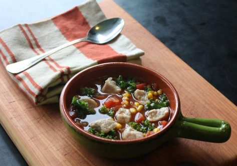 foodetalk's tweet photo. Warm up with this hearty and flavorful pork and veggie stew! 🥣 Packed with lean pork, tender kale, and a comforting mix of veggies, this soup is perfect for any day of the week. 🍅🌽 https://t.co/4fhAX8tjQA https://t.co/45AeXxBjWO