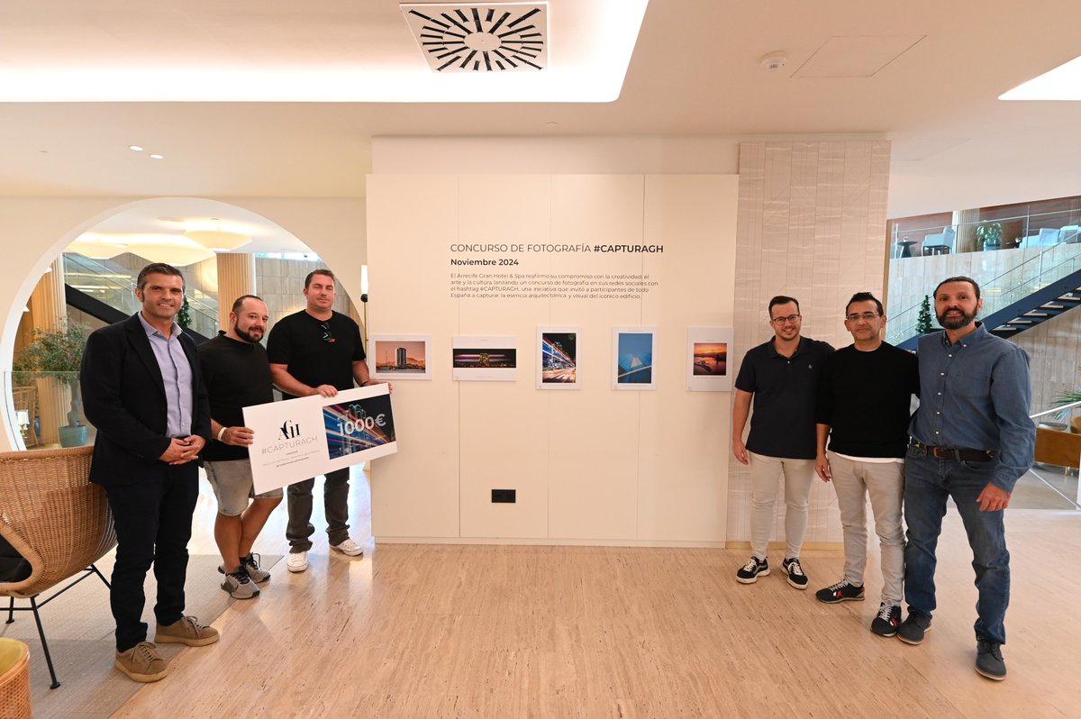 En Arrecife Gran Hotel &amp; Spa reafirmamos nuestro compromiso con el arte y la cultura. 🎨 Podrás admirar las 5 fotografías finalistas del concurso #CAPTURAGH en el hall del hotel. ¡Gracias a todos los participantes!  📸