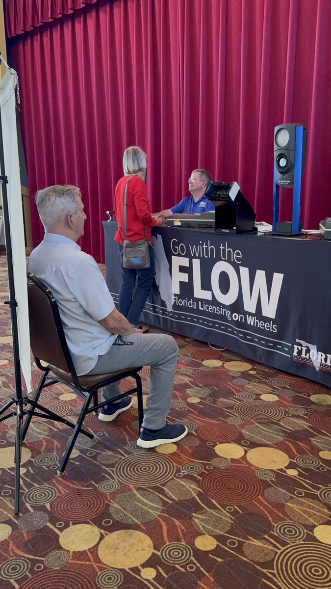 CityofHomestead's tweet image. 🚗💳 Thank you, Florida Licensing on Wheels (FLOW), for visiting Homestead and providing essential motorist services! Your support made it easier for residents to stay on the road safely. We appreciate you being part of Team Homestead! 🌟 #WeAreHomestead #FLOWMobile