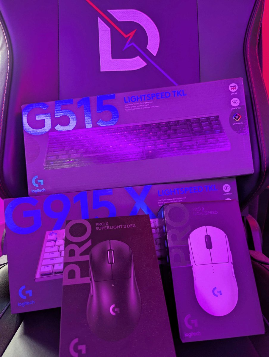 We gave away a set of A50 Xs on stream - and Logitech wants to hook another winner up!

Like this tweet and follow @logitechg for a chance to win!

If you're looking for peripherals this holiday season, check out Logitech so you can #KeepPlaying all season! #LogitechGPartner