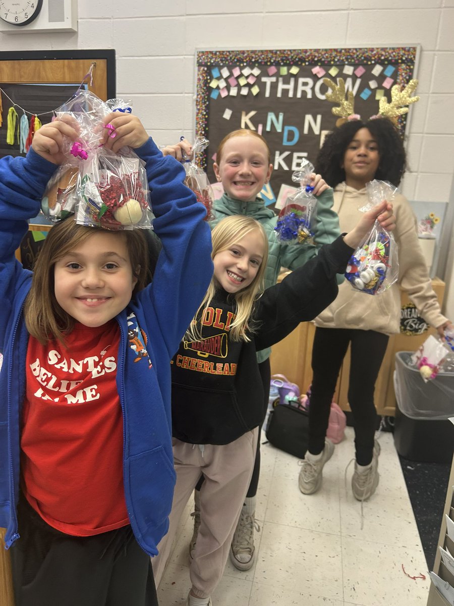 Counselors' Corner (@barbaszast) on Twitter photo The Kindness Ambassadors helped to package the ornaments and cards from the “Tinc Gives Back” night. Thanks to Mrs. Ottoson for delivering them to Paragon Village. <a href="/tincroadschool/">Tinc Road Elementary School</a> <a href="/PtoTinc/">Tinc Road PTO</a> @Dani_Marangon The Kindness Ambassadors helped to package the ornaments and cards from the “Tinc Gives Back” night. Thanks to Mrs. Ottoson for delivering them to Paragon Village. <a href="/tincroadschool/">Tinc Road Elementary School</a> <a href="/PtoTinc/">Tinc Road PTO</a> @Dani_Marangon