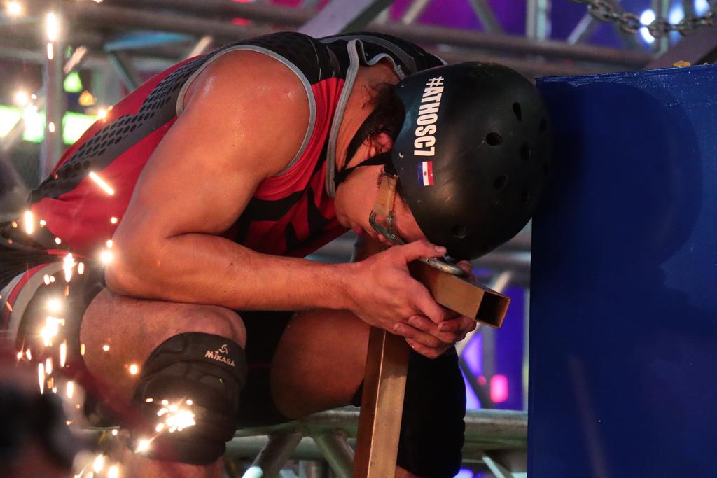 Calle_7PY's tweet image. ¡SuuuuperAthos! Logró la victoria de #Calle7Internacional 🏆💥

El campeón de esta temporada es #AthosC7 
¡Bieeeen ahí!💪🏻✨
 
#Calle7py 🟡🔴