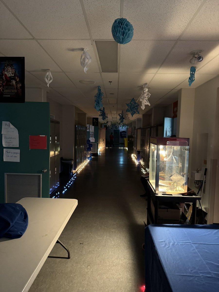 Ecole Cariboo Hill tweet media