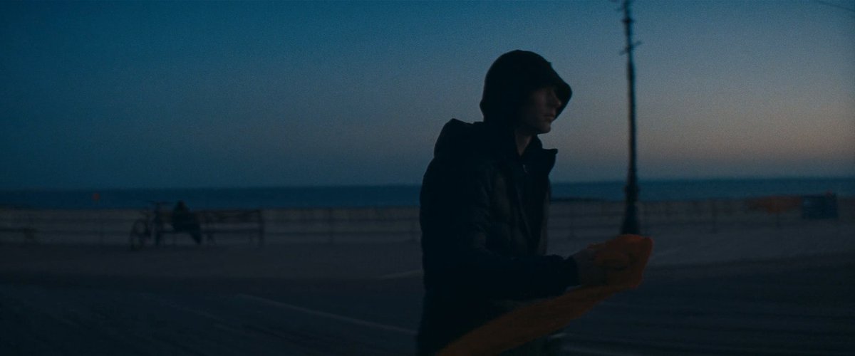 ashotmagazine's tweet photo. Anora (2024), dir. Sean Baker, dop. Drew Daniels https://t.co/Xoy7N4MClB