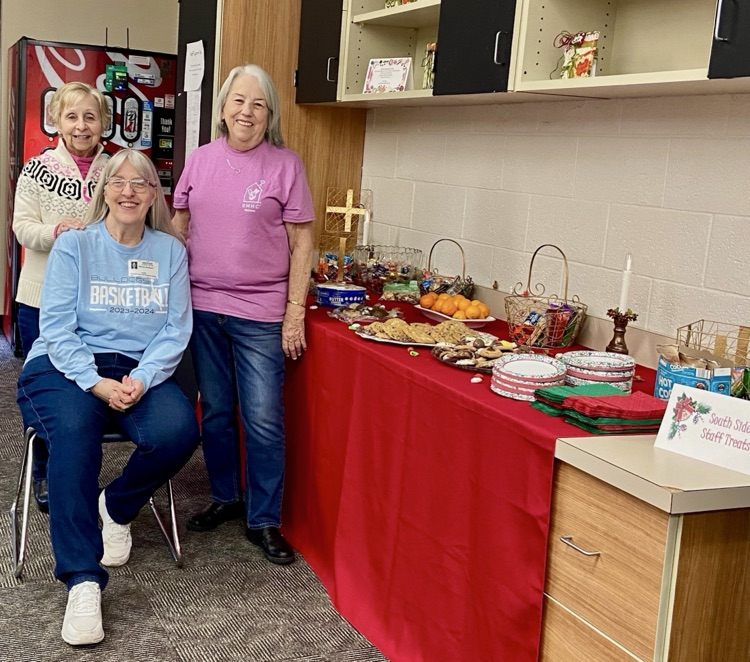 A heartfelt thank you to the incredible ladies of the Dunlap United Methodist Church for spreading holiday cheer with your delicious treats! Your kindness brightened the day for South Side staff. ❤️🎄