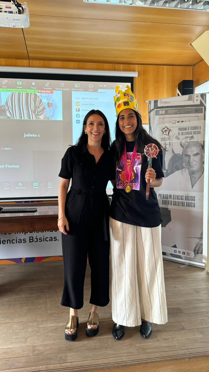 ¡Qué camino que hemos recorrido <a href="/mripoll_/">Magdalena Ripoll</a> ! Muy orgullosa de tus logros. Un placer haberte dirigido. Felicitaciones Dra! Gracias a <a href="/DrLeoRios/">Leonardo Rios</a> <a href="/david_uy/">David Gonzalez</a> <a href="/HetBiocat/">HetBiocat</a> por su contribución en la tesis y a <a href="/UniversidadORT/">Universidad ORT Uruguay</a> #BiotecORT  <a href="/PEDECIBA/">PEDECIBA</a> por el apoyo