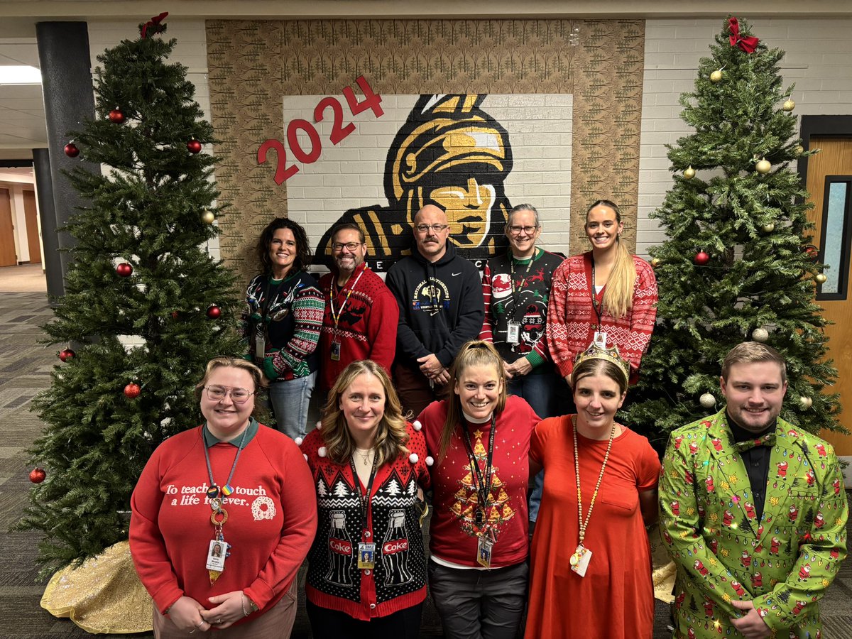 LeahWPE's tweet photo. Merry Christmas! So blessed to work with the best educators!! PE department and Team Krieos! @SimleMiddle @BismarckSchools #learnbps https://t.co/YNwZ5vDKg1