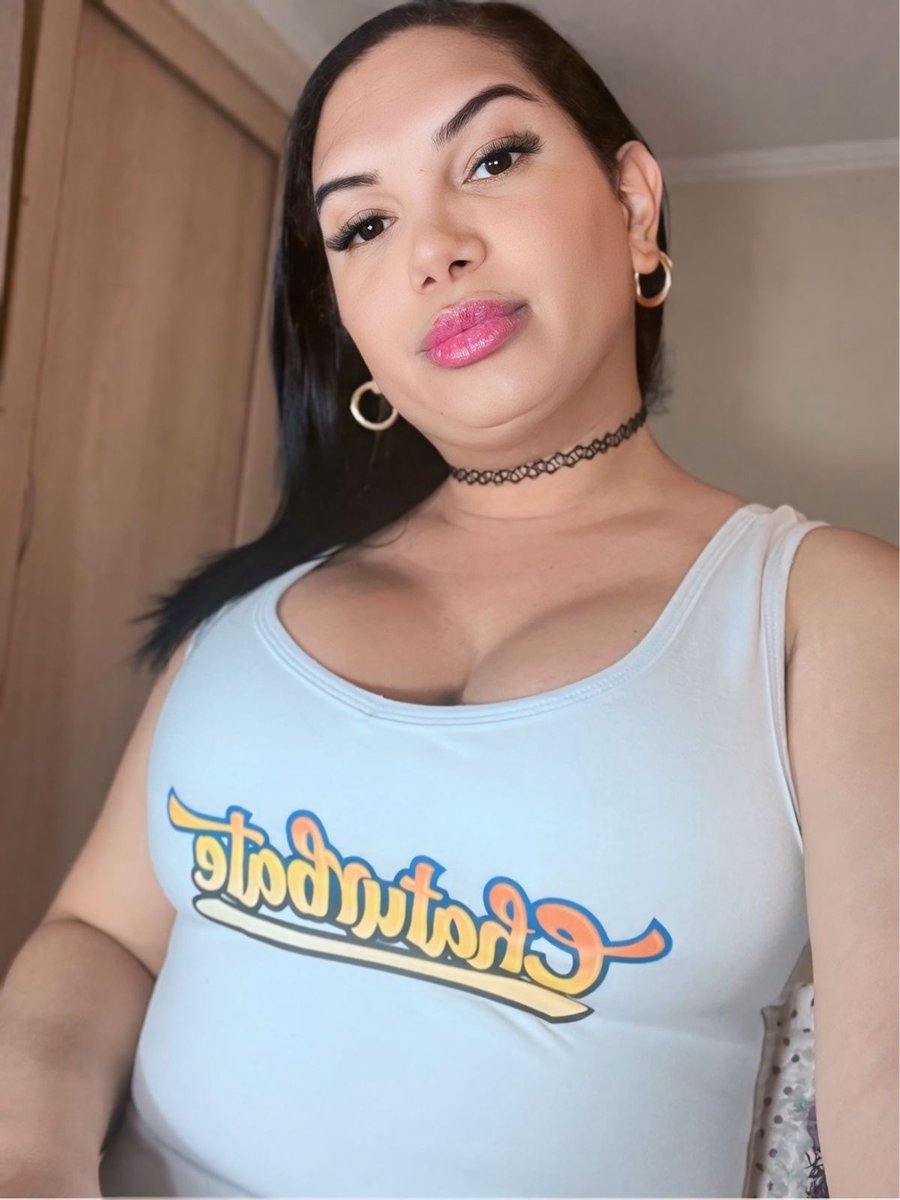 Flowerts4's tweet photo. 😍😘 thanks you @chaturbate  #chaturbate  #CBswag  gift me #chile #wedcam https://t.co/4nHDPfH5w2
