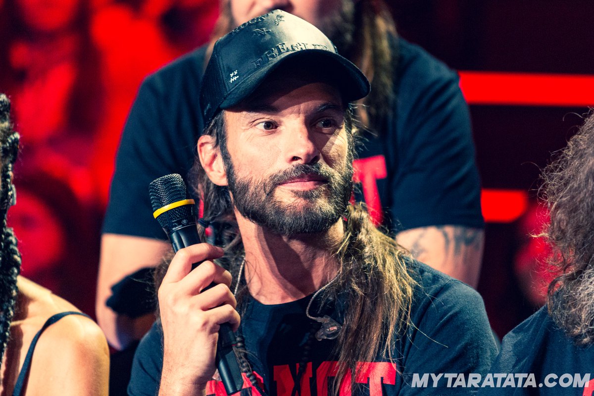 Taratata's tweet photo. En ce moment dans #Taratata @TWIT4SHKPNK pour leur dernière.
Le #Replay est dispo sur notre site
=> https://t.co/f3i5jEC2rN https://t.co/ZsRNR1QQTj