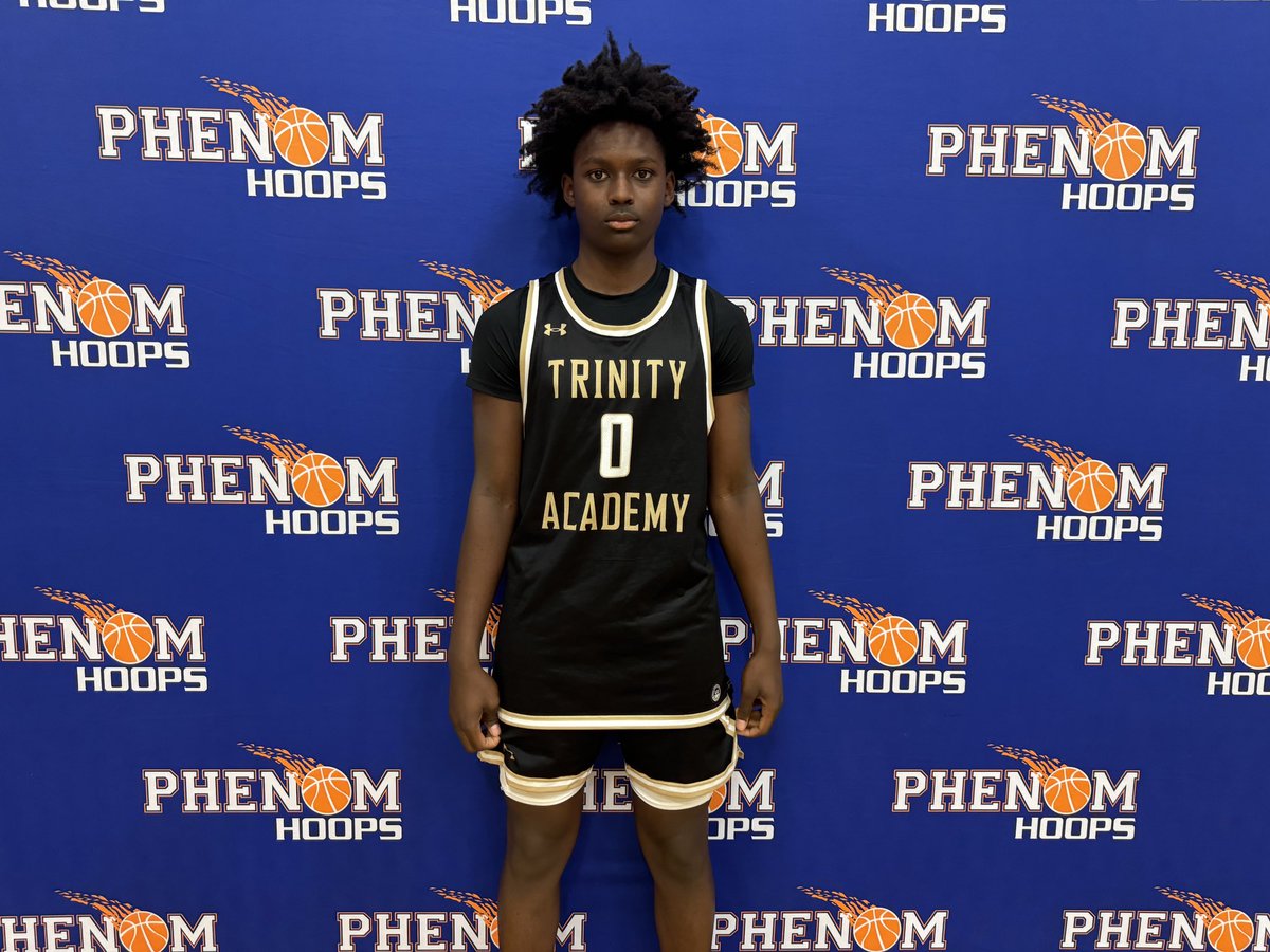 6’2 ‘27 DJ West (Trinity Academy) has a lot of intriguing qualities. Appears to still be growing into his body but already displays a strong blend of IQ, perimeter shooting, and general ability on both ends of the floor. Eager to follow his development #Phenom919Showcase