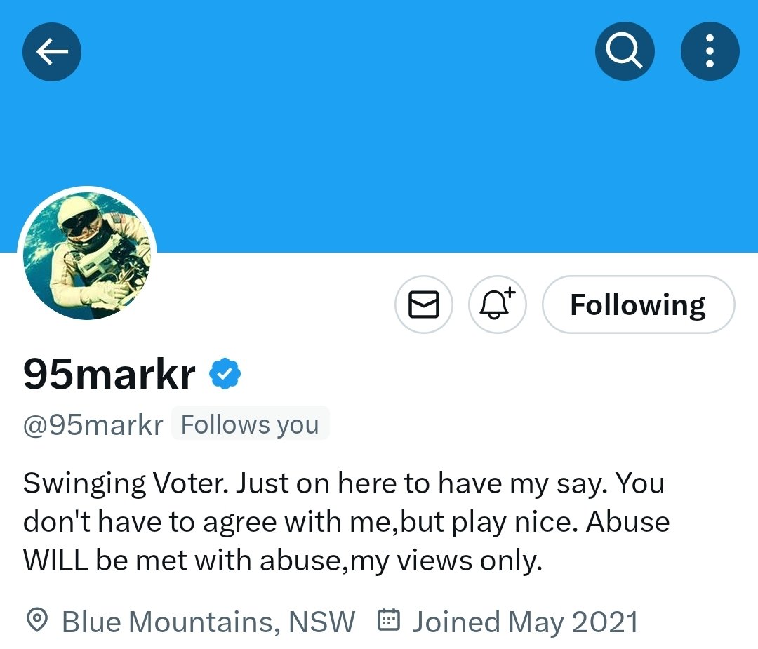 RightisRight___'s tweet photo. This clown needs to remove the swing voter bullshit in his bio ##LaborHack https://t.co/NIxmQC9wTy