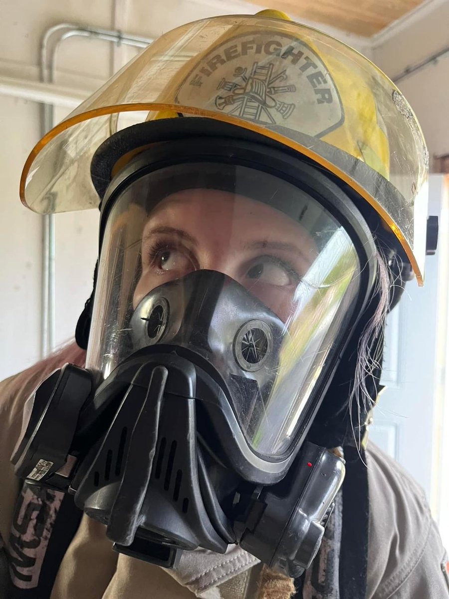 She went with her team into her first burning house filled with smoke at 2am.. tore out walls, pulled in hoses, consumed two tanks of air, and saved the family cat. 🔥 Phone call: “Mom, guess what happened last night!” #Newfoundland #wecandohardthings #firstresponder #firefighter