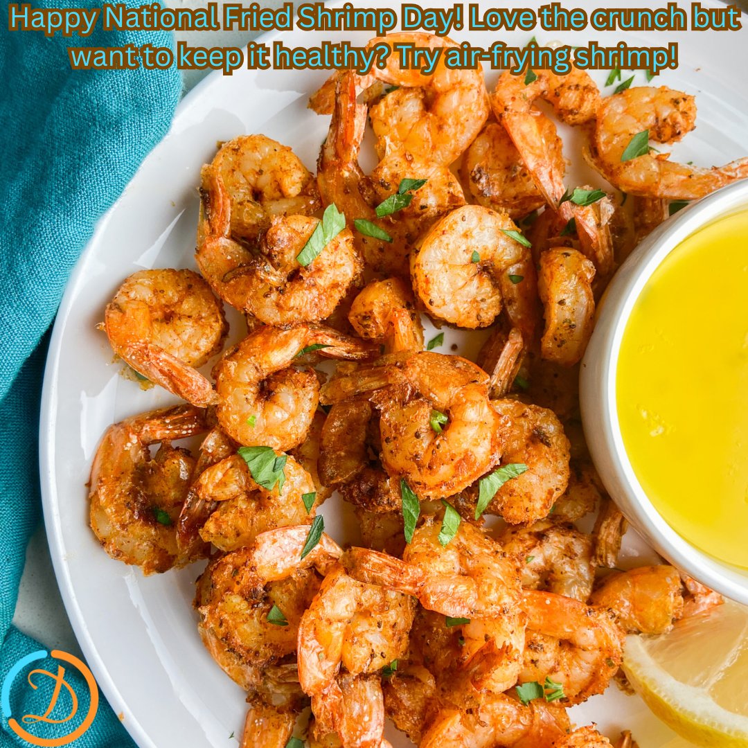 TheDiffApp's tweet image. 🍤 Happy #NationalFriedShrimpDay! 🍤 Indulge mindfully: 1️⃣ air-fry or bake shrimp, 2️⃣ try whole-grain breading, and 3️⃣ pair with veggies 🥗. Enjoy this classic treat without compromising your goals. Celebrate balance and mindful choices! ✨ #HealthySwaps #TheDifferenceApp