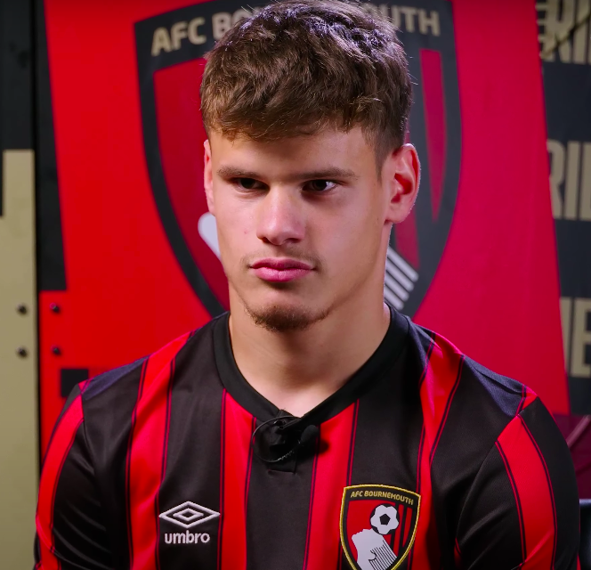 Players aged 21 and less with the highest xA in the Premier League 24/25 by Wyscout:

🇭🇺Milos Kerkez - 2.33 (2 assists)
🇧🇷Savinho - 2.06 (2 assists)
🏴󠁧󠁢󠁥󠁮󠁧󠁿Lewis Hall - 2.05 (2 assists)
🇸🇪Yasin Ayari - 1.37 (0 assists)
🇬🇲Yankuba Minteh - 1.33 (1 assist)
🇦🇷Facundo Buonanotte - 1.32 (2