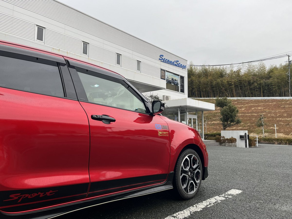 chippaiman's tweet image. #secondstage
スペアキーのカバーを取りに来た😁✨