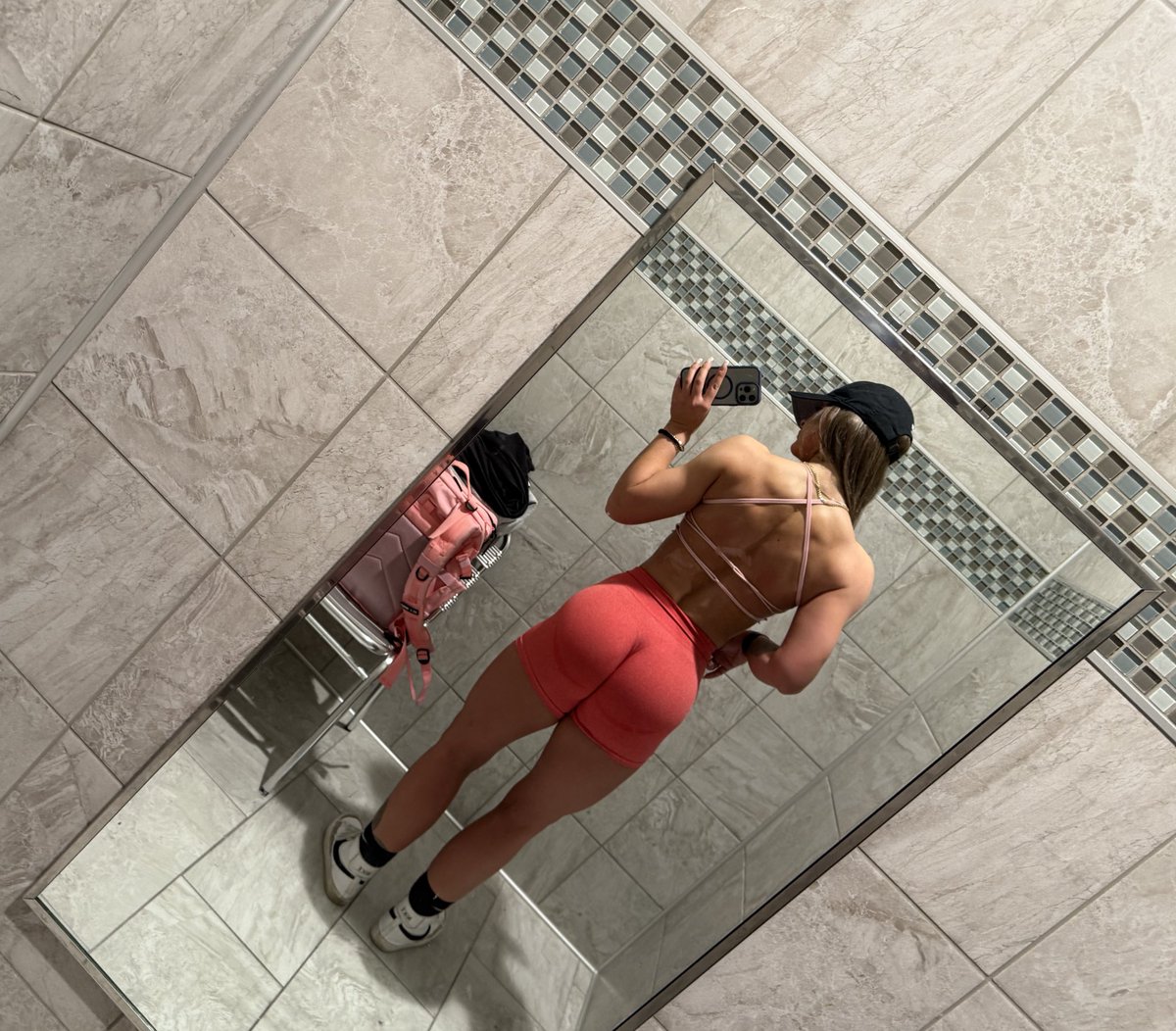capozzo's tweet photo. Happy Flex Friday ๐คค๐ช๐ฝ
#FridayVibes #FridayFeeling #FridayMotivation #nightlife #gymlife #gymmotivation #gymleggings #gymthings #gymwear #gymfreak #musclephotography #musclesandbrains #MusclesAndTattoos #FitnessMotivation #FitnessJourney #FitnessGoals #FitnessFriday #fitnesslifestyle #healthcare #HealthyHabits #HealthyHolidays #NewYorkCity #NewYork #inspiration #TWT2024 #legday