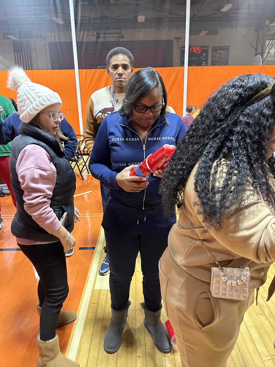 MadisonMiddleSchool tweet media