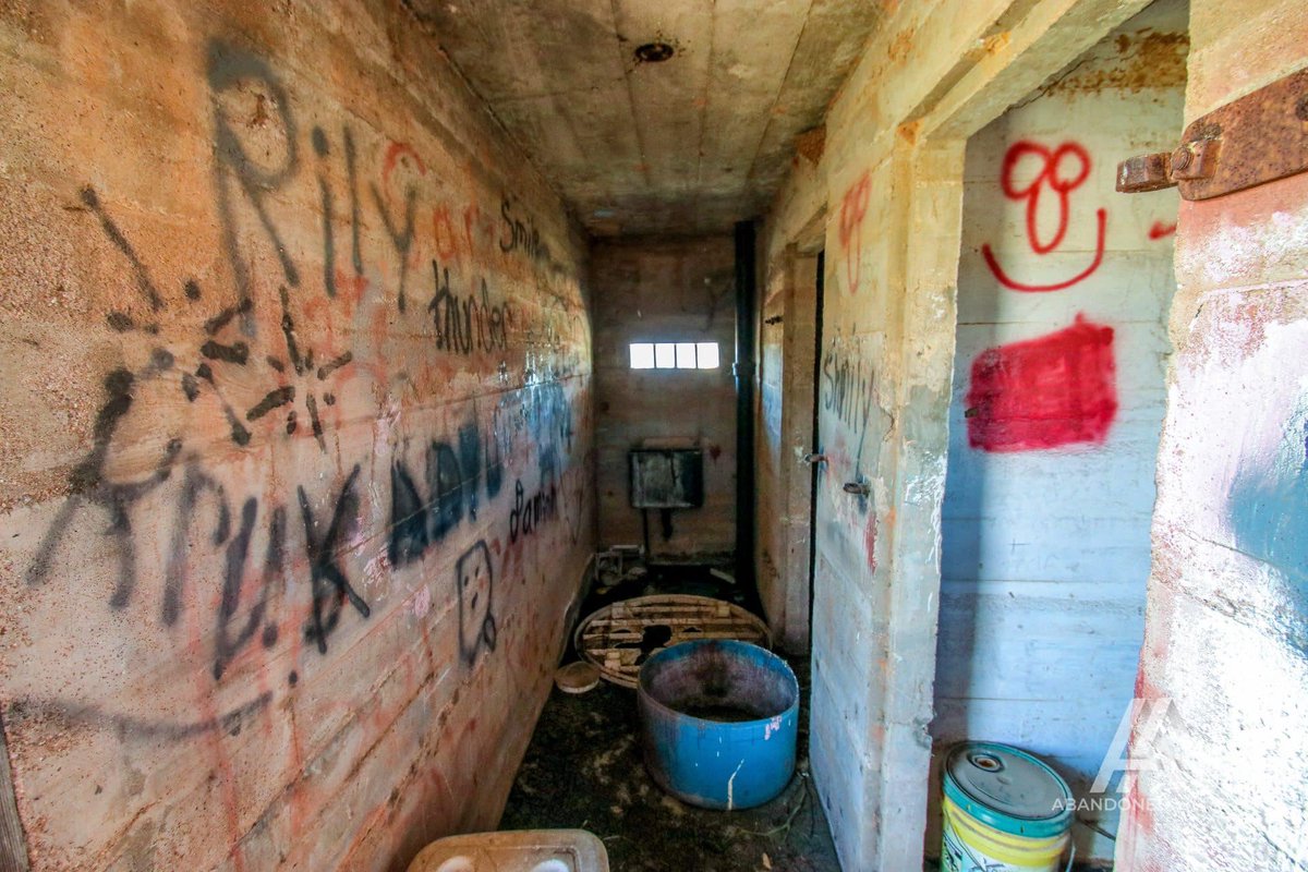 LarryInMissouri's tweet image. Play something for the boys from Oklahoma 🌠….#Devol🫡 ( population 93)