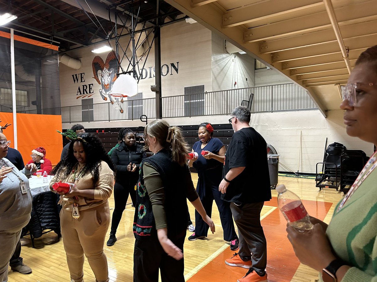 MadisonMiddleSchool tweet media