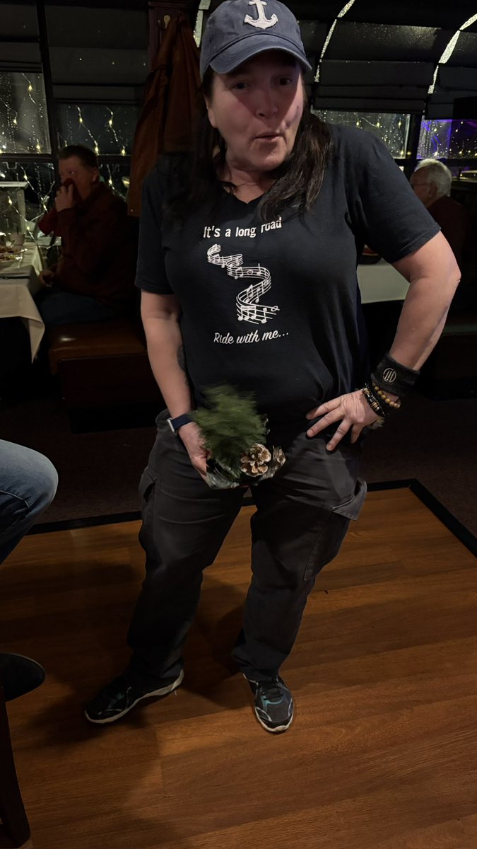 Too much fun tonight..!!😂😂🎄🎄