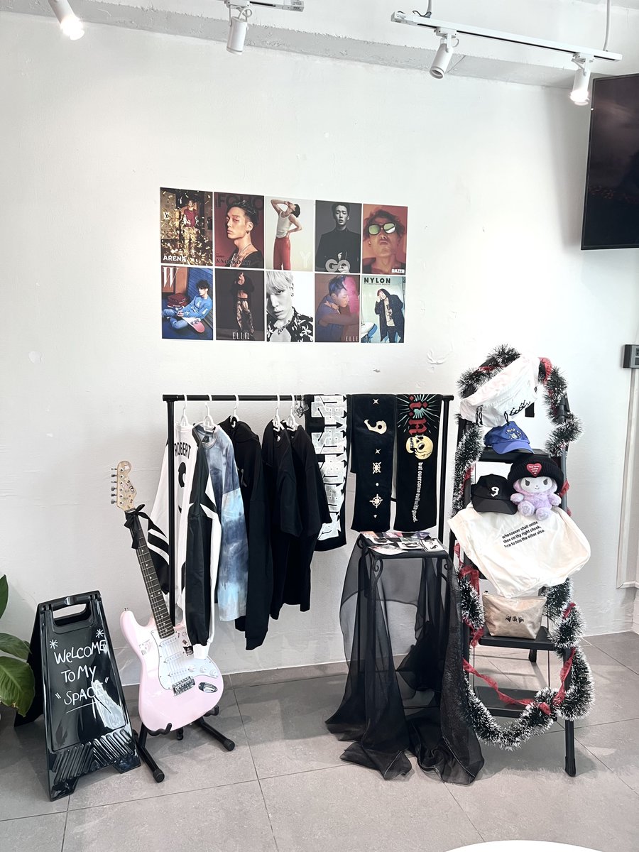bobbyindaespace's tweet photo. 2024 , BOBBY birthday cafe event

★☆ ; game starts !
fly away to the moon 

สำหรับอีเว้นท์เปิดแล้วนะคะ อย่าลืมแวะเวียนกันมา เพื่อร่วมสนุกและสร้างความทรงจำด้วยกันน้า 

— 
#1stFallwithBOBBYindaespace
#BOBBY #บ๊อบบี้ #바비 #バビ #iKON #아이콘 https://t.co/OgTnYMptMh