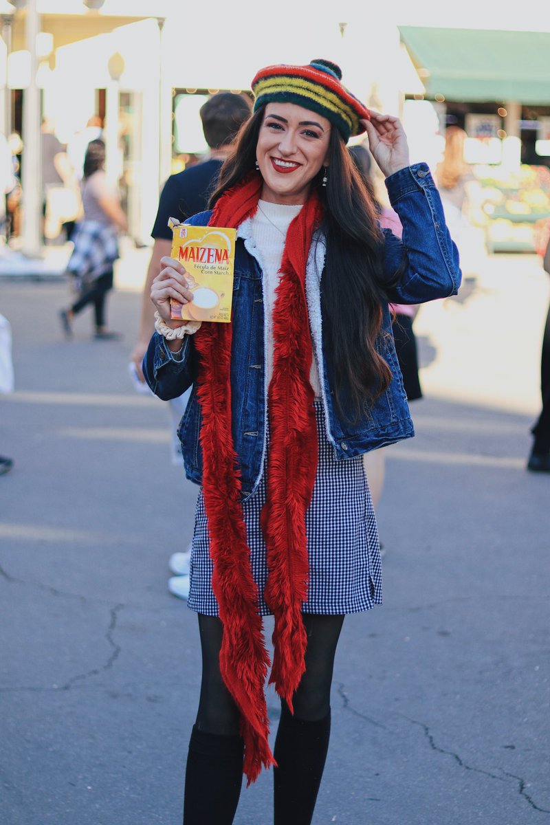 chrisbethphoto's tweet photo. Gilmore Girls Fans at Warner Brothers Studio Tour! Sets, costumes, cast, fans, food and tons of fun!

Shot on canon m50 mark ii 50mm https://t.co/yOzNV4RTqD