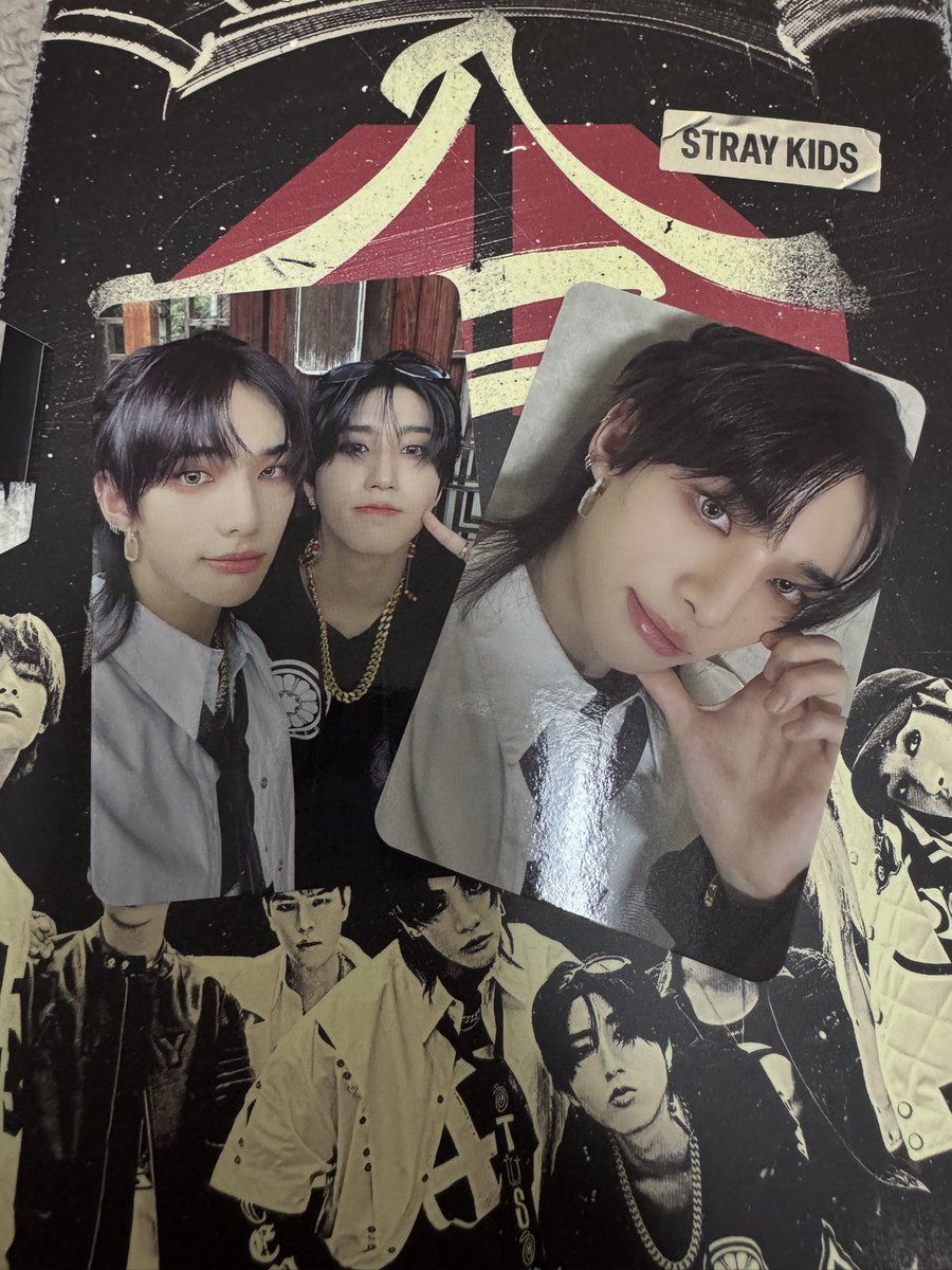 FairyB53751's tweet photo. スキズ　交換　HOP SKZHOP

譲　写真　ヒョンジン・ユニット

求　写真2 イエニorバンチャン同種

郵送でまとめて交換できる方優先です。
お気軽にコメントください。 https://t.co/eQts1x5Xyl