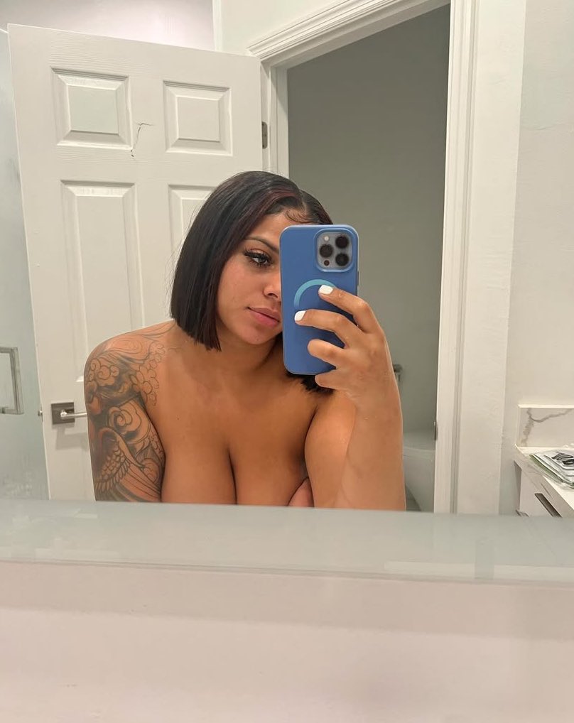 hotbabegallery's tweet photo. ¿Necesitas una novia? Si es así, sígueme y envíame un mensaje de texto, vamos a vibrar.💦 https://t.co/bhcaQ2fxHn