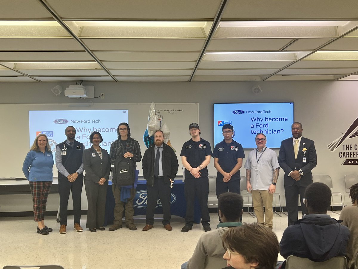 SPS Career & Tech Ed tweet media