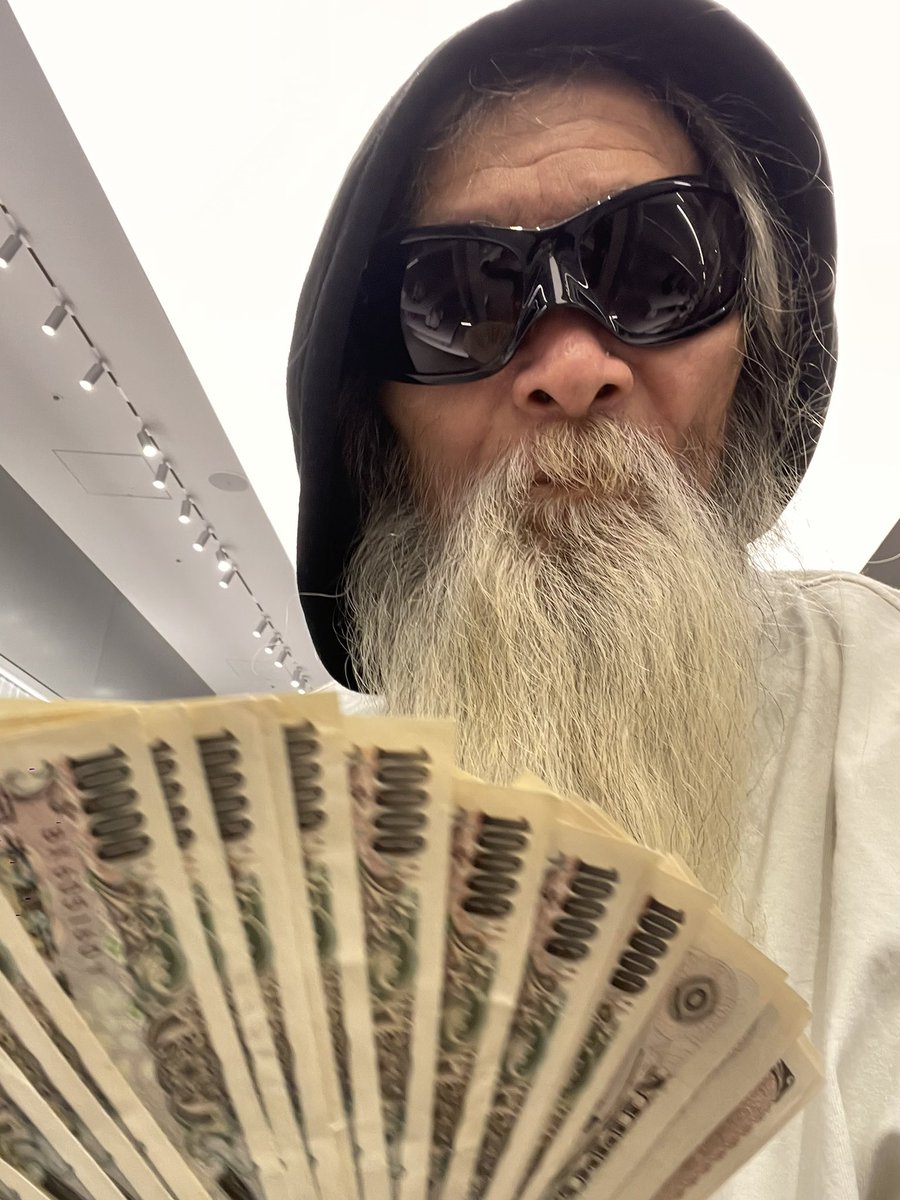 Many will disagree 

But this is the type of person you need to be if you don’t want to be replaced by ai