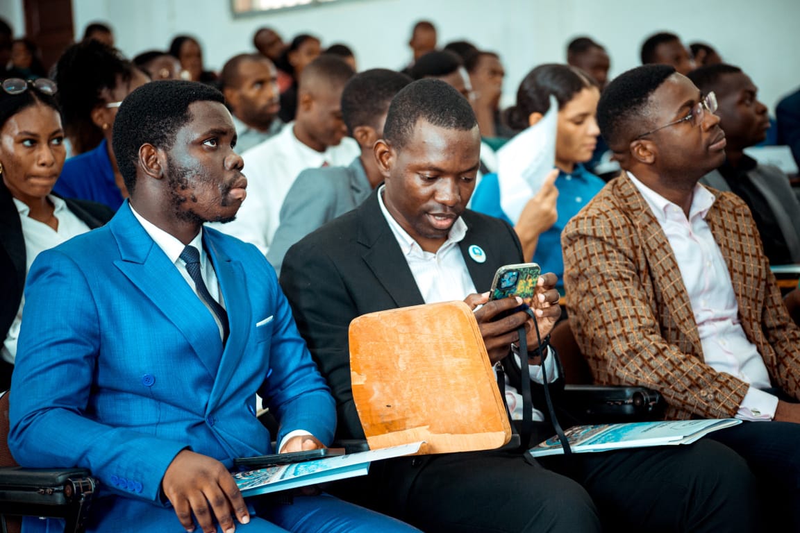 Daniel_KPombo's tweet photo. I had the privilege of participating in the structuring, organization, and implementation of the 2nd Edition of the #UnitedNations #AssemblySimulation. This time, the simulation focused on a meeting of the #HumanRightsCouncil.

A total of 147 young people 🇦🇴 participated. https://t.co/t3fZr9rZ3f