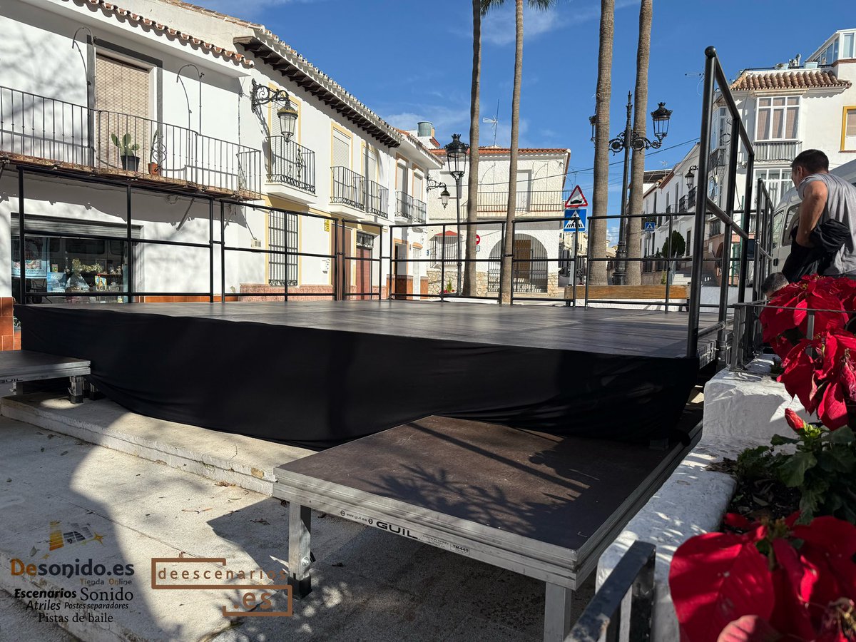 El pueblo de Cartama #Malaga sigue con sus eventos navideños 🎄🎅 este sábado 21 de Diciembre disfrutarán los más pequeños con una tarde llena de actividades infantiles y para los no tan pequeños tendrán la actuación de dos zambombas flamencas. #FelizNavidad