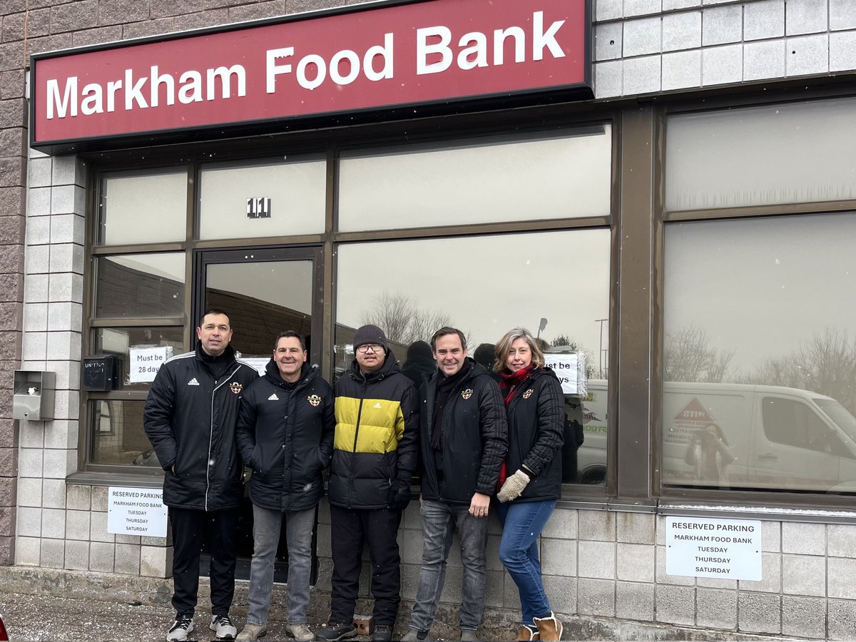Markham_SC's tweet photo. Thanks to everyone's support of Markham Soccer Club's fundraising initiatives, including our 7th Annual Charity Game, we were able to collect and deliver over 500 pounds of food to the Markham Food Bank.
We appreciate you all so much.
Thank you!
#TheMarkhamWay https://t.co/k0M7FXyazR