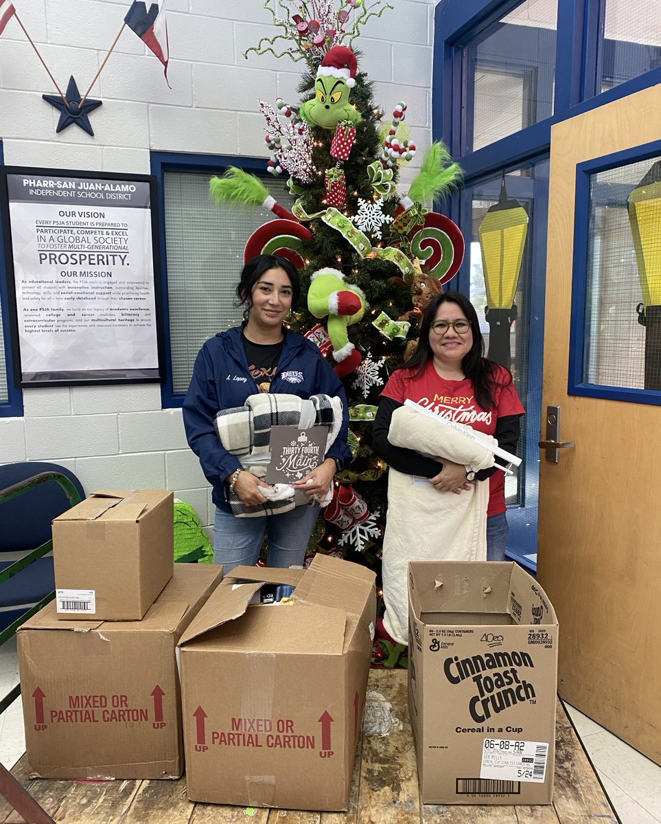 GinaSaenz18's tweet photo. @PSJAISD Our 4th Annual Blanket and Sock Drive was a huge success! Thanks to the generosity of our amazing staff and community, MS counselors collected over 400 donations to help students and families in need. Thank You everyone for your support! #PSJACares #PSJAFamily β€οΈπβοΈπ§¦ https://t.co/XiubnJ3Krq