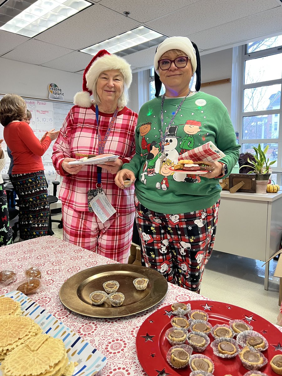 KWBarrett Elementary tweet media