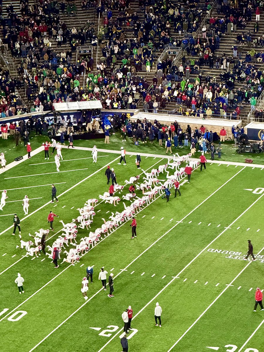 HoosierTailgate's tweet image. The #Hoosiers have joined the Irish for #pregame to a stadium full of #Boos as Coach Cig wave to the crowd #iufb ⁦@1380thefan⁩ ⁦@BleavNetwork⁩