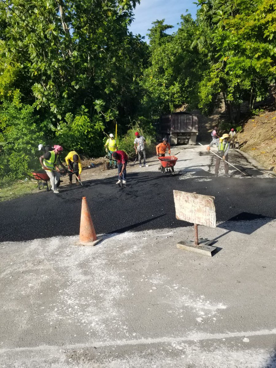 Mjsassy's tweet photo. Davis Ave UPDATE!!
#Dalvey Division 
#eaststthomas💚🇯🇲 https://t.co/yRZmkULYMN