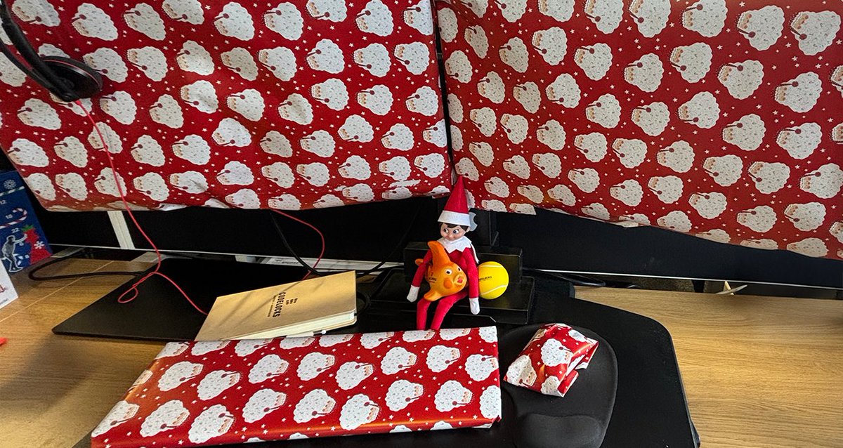 CodelocksInc's tweet photo. That’s a wrap! We hope everyone is excited for the holidays! Codelocks US offices will be closed Monday, December 23, 2024, through January 6, 2025. All orders placed during this time will be processed on Monday, January 6. 

#ChristmasHoliday #ChristmasClosure #DeliveryTimes https://t.co/QIBvo7pWSo