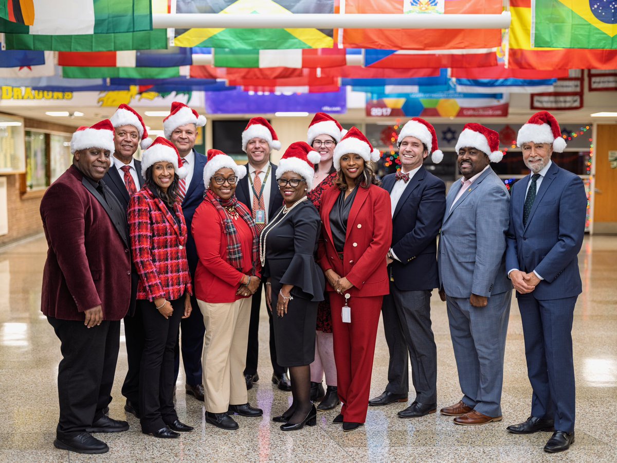 Dr. Tahira D Chase (@tahiradchase) on Twitter photo The Westbury Union Free School District School Board, Central Office Leadership Team and I wish you and yours good health, peace and joy...Happy Holidays!🎄
<a href="/onewestbury/">Westbury Union Free School District</a> The Westbury Union Free School District School Board, Central Office Leadership Team and I wish you and yours good health, peace and joy...Happy Holidays!🎄
<a href="/onewestbury/">Westbury Union Free School District</a>