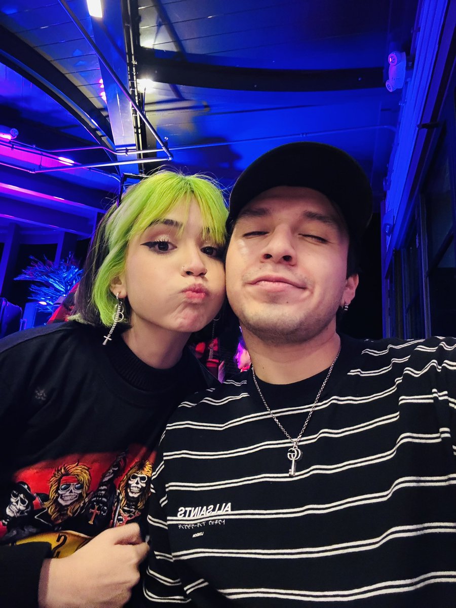 Holi 🙂‍↕️