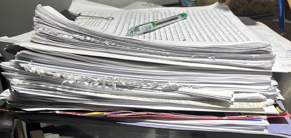 HiLearning's tweet photo. My holiday marking pile! Happy Holidays, everyone! https://t.co/a3fzNg8LlA
