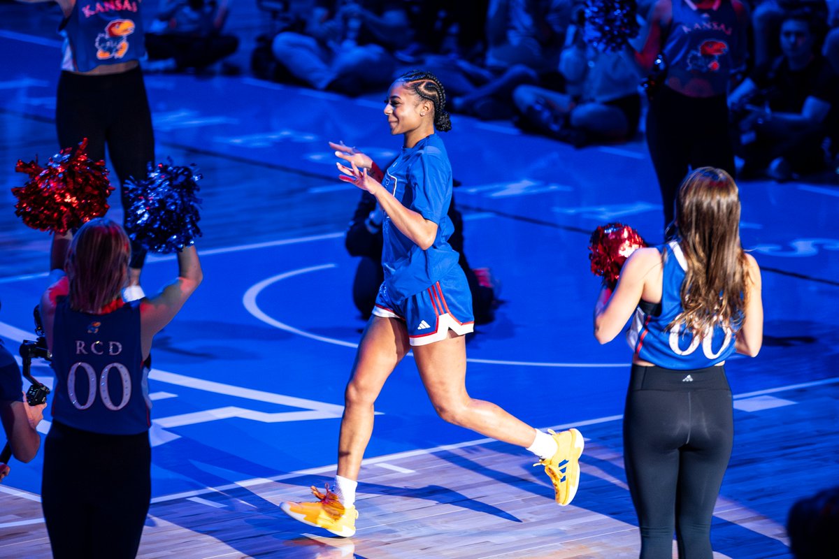 Happy Birthday, <a href="/wywyy12/">wyvette mayberry</a> 🎉