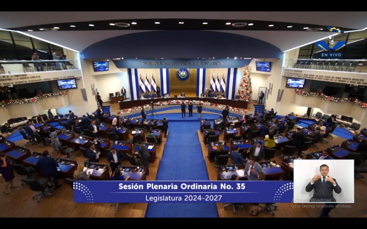 LPGPolitica's tweet photo. Asamblea envió a comisión de tecnología, turismo e inversión el proyecto de Ley General de Minería Metálica. Comisión fue convocada para reunirse mañana, sábado; y se convocó a sesión plenaria para el próximo lunes 23 de diciembre. https://t.co/UBOTW1rNtB