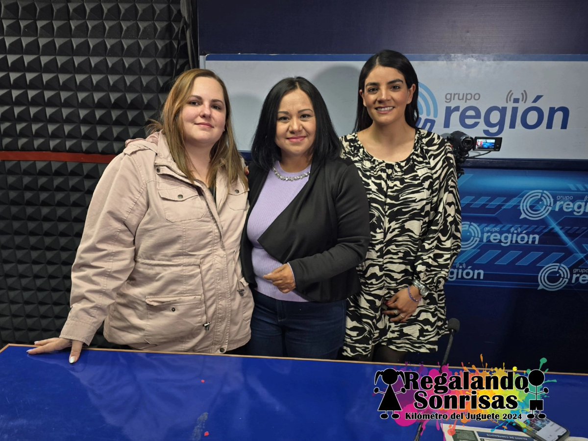 kmdeljuguete's tweet photo. Gracias @jesyrosales21 por siempre darnos un espacio para invitar a tus radioescuchas al #KilómetrodelJuguete2024

#RegalandoSonrisas
#Saltillo https://t.co/1aMDOZZzzu