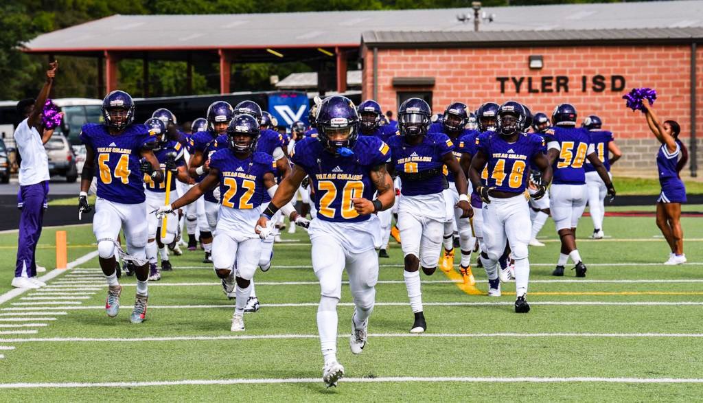 Desean “Thr33zzy” Dennis🎲 (@dennisdesean) on Twitter photo I’m blessed to say I’ve received my 8th offer from <a href="/Coach_JJackson2/">Coach Jarrail Jackson</a> !✝️ @TXCSteerFB <a href="/CoachJimmerson/">Antwain Jimmerson</a> <a href="/Que_Overton/">Marquise Overton</a> <a href="/DeweydogzJM/">Jason Muninger</a> I’m blessed to say I’ve received my 8th offer from <a href="/Coach_JJackson2/">Coach Jarrail Jackson</a> !✝️ @TXCSteerFB <a href="/CoachJimmerson/">Antwain Jimmerson</a> <a href="/Que_Overton/">Marquise Overton</a> <a href="/DeweydogzJM/">Jason Muninger</a>