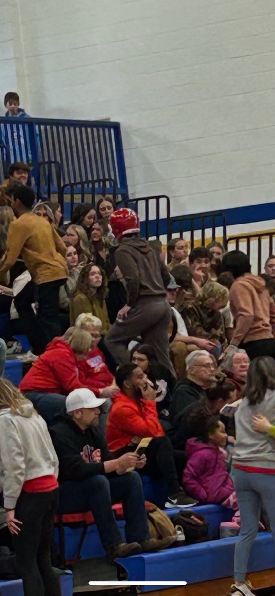 MR. Wong (@zhangdocto36767) on Twitter photo We don’t accept your poverty 1-8 bullshit in our school let’s take that shit off #bta #seniorfootballteamtheme <a href="/WCHS_Barstool/">WCHS Barstool</a> We don’t accept your poverty 1-8 bullshit in our school let’s take that shit off #bta #seniorfootballteamtheme <a href="/WCHS_Barstool/">WCHS Barstool</a>
